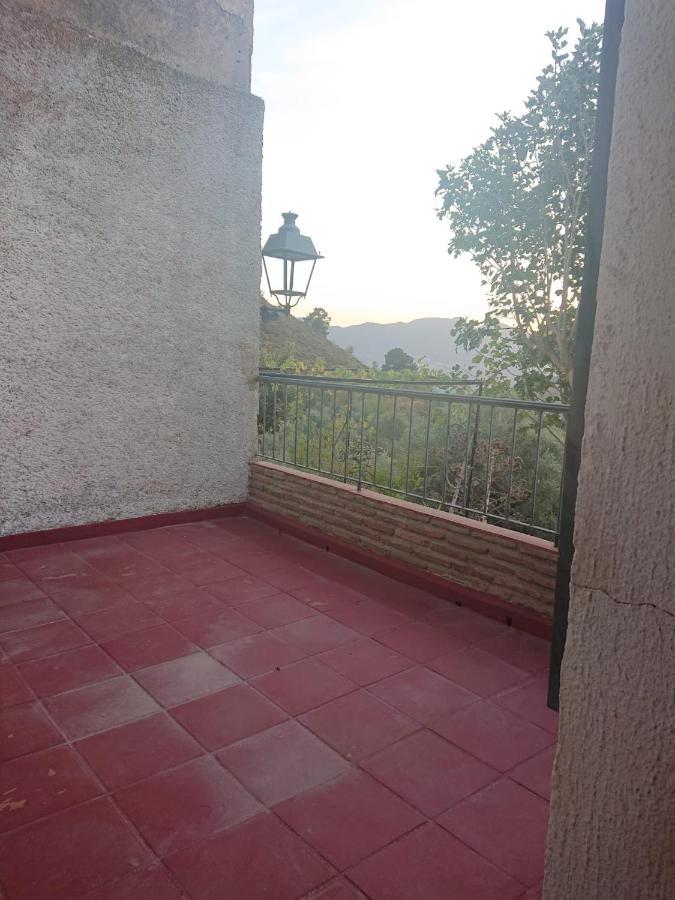 Un Balcon A Sierra Nevada Lecrin Exterior foto